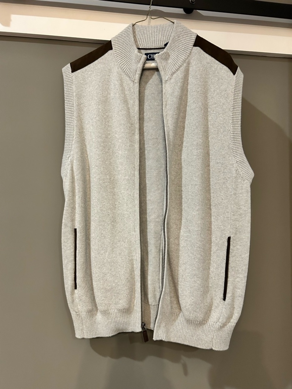 Chaps Cream Zip-Up Knit Vest with Brown Shoulder Accents